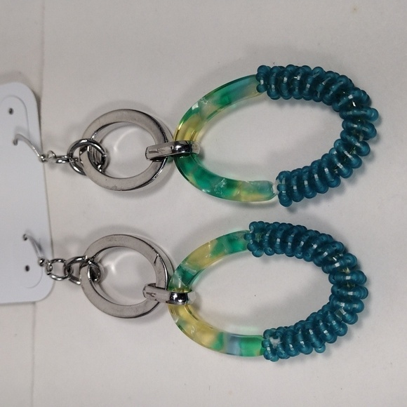 Tropical Radiance Dangle Earrings – Gradient Resin Ovals w Teal Beads &  Silver - Picture 9 of 9